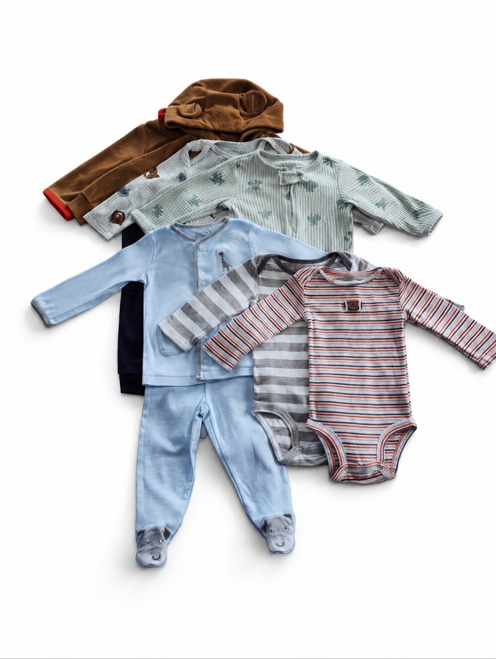 Carter’s Baby Boy 9 Pc Lot 6M Bear Fleece Footed Outfits Bodysuits EUC